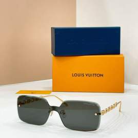 Picture of Louis Vuitton Sunglasses _SKUfw79615925fw